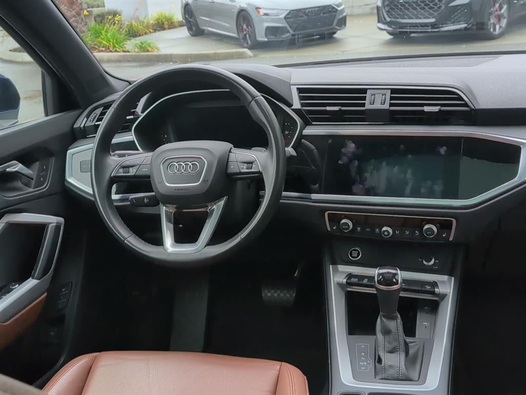 2022 Audi Q3 S line Premium