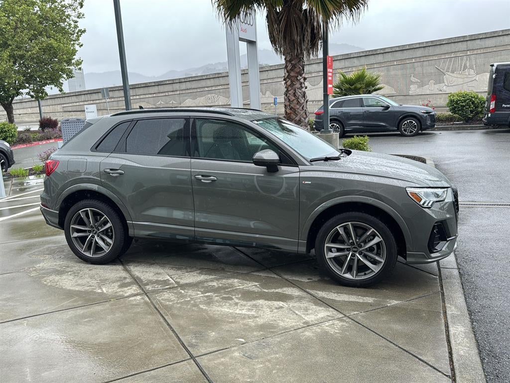 2025 Audi Q3 S line Premium