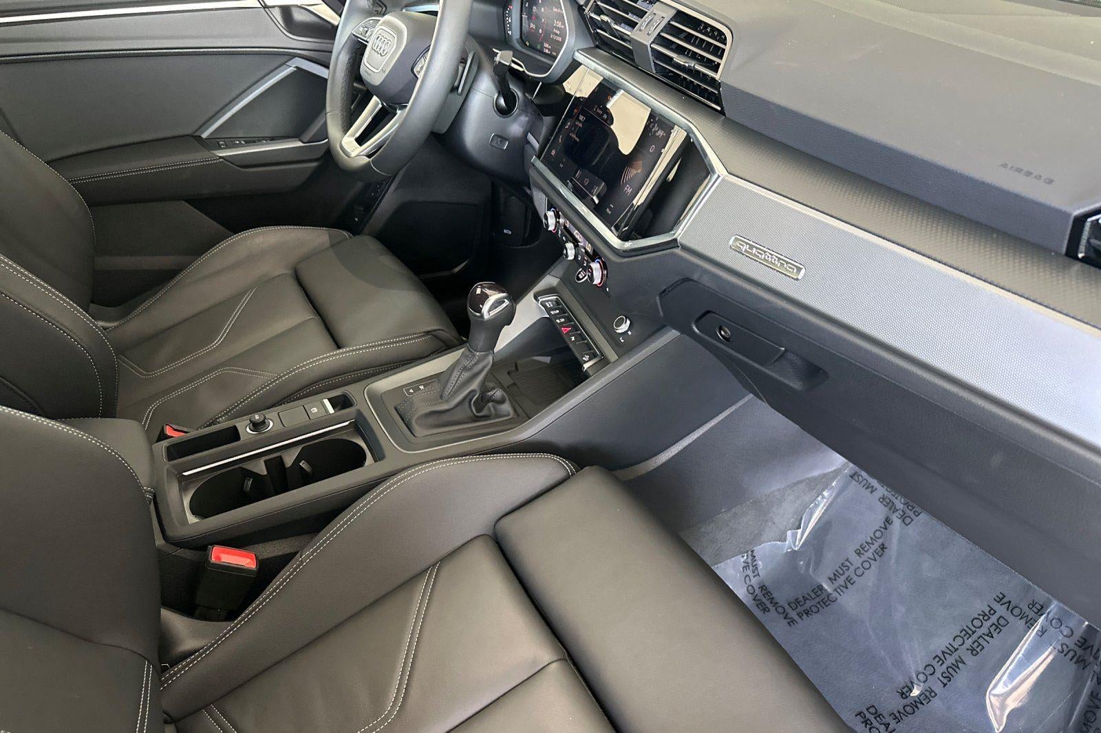 2025 Audi Q3 S line Premium