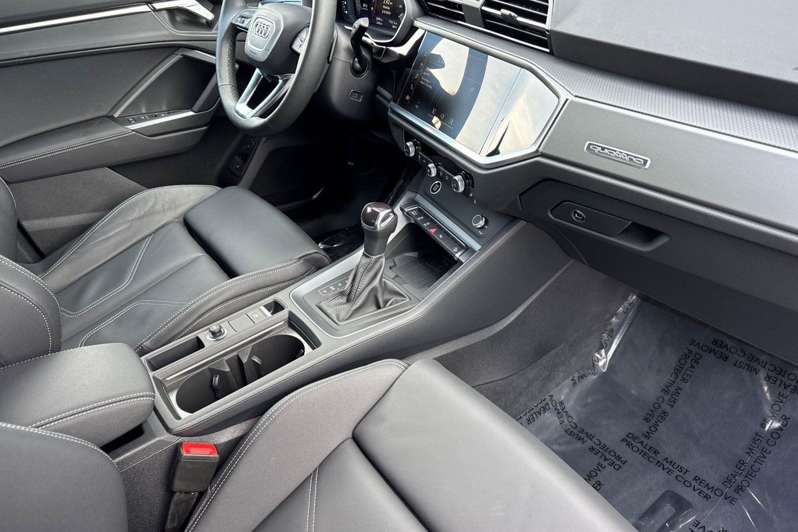 2025 Audi Q3 S line Premium