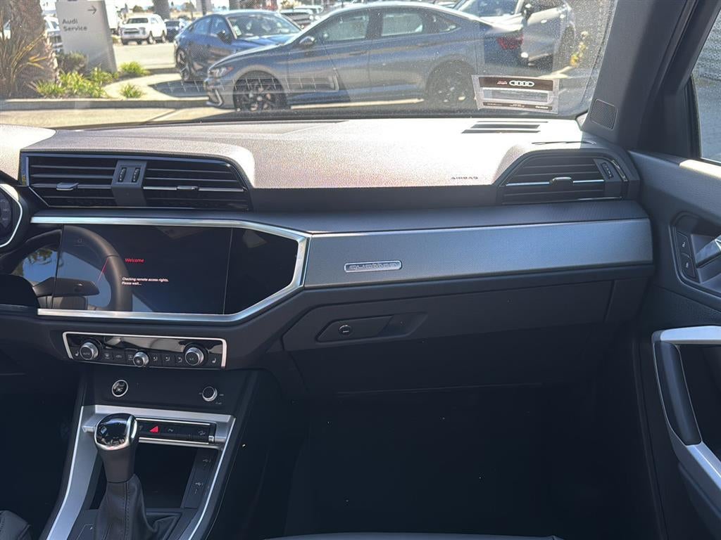 2025 Audi Q3 S line Premium