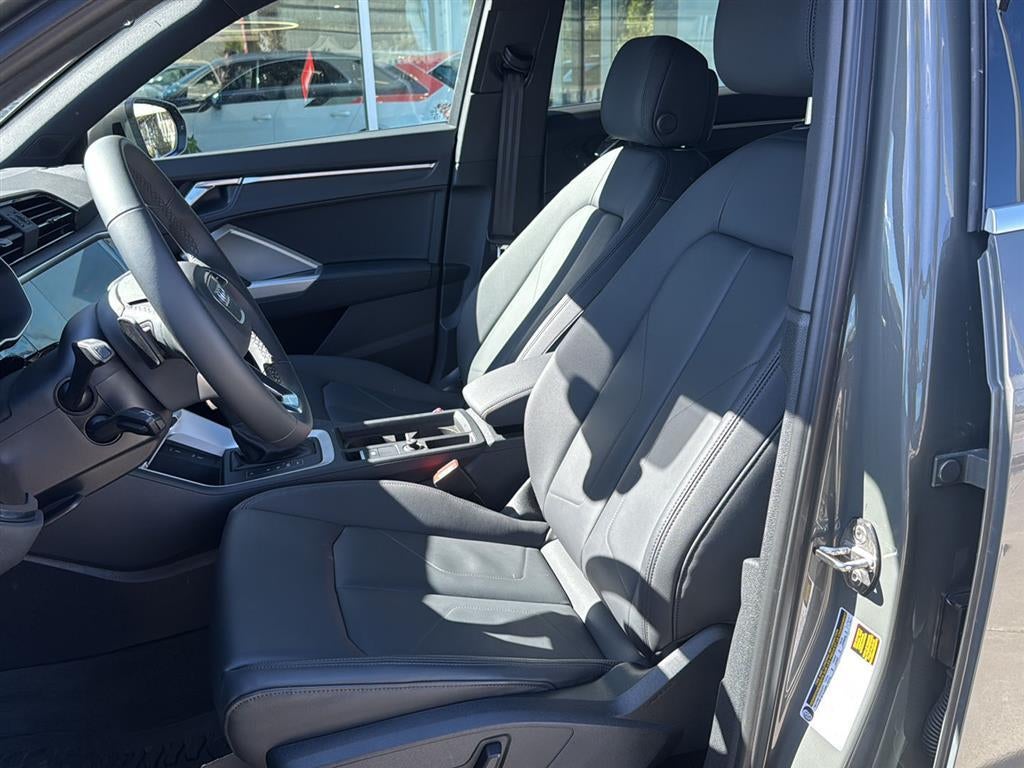 2025 Audi Q3 S line Premium