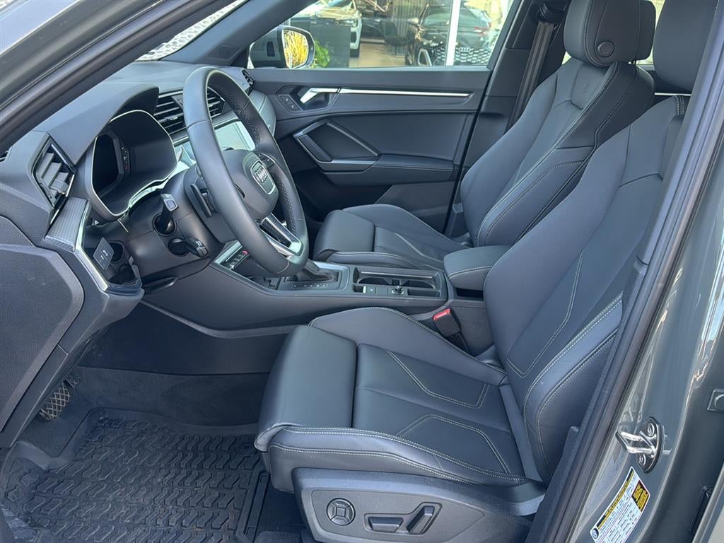 2025 Audi Q3 S line Premium