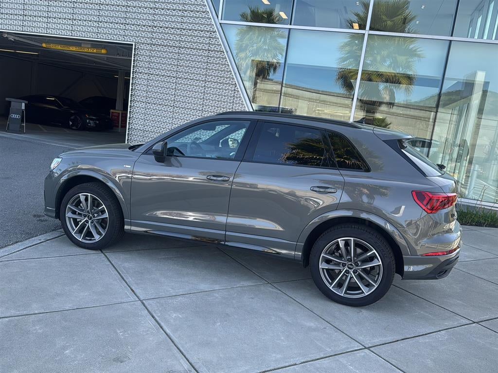 2025 Audi Q3 S line Premium
