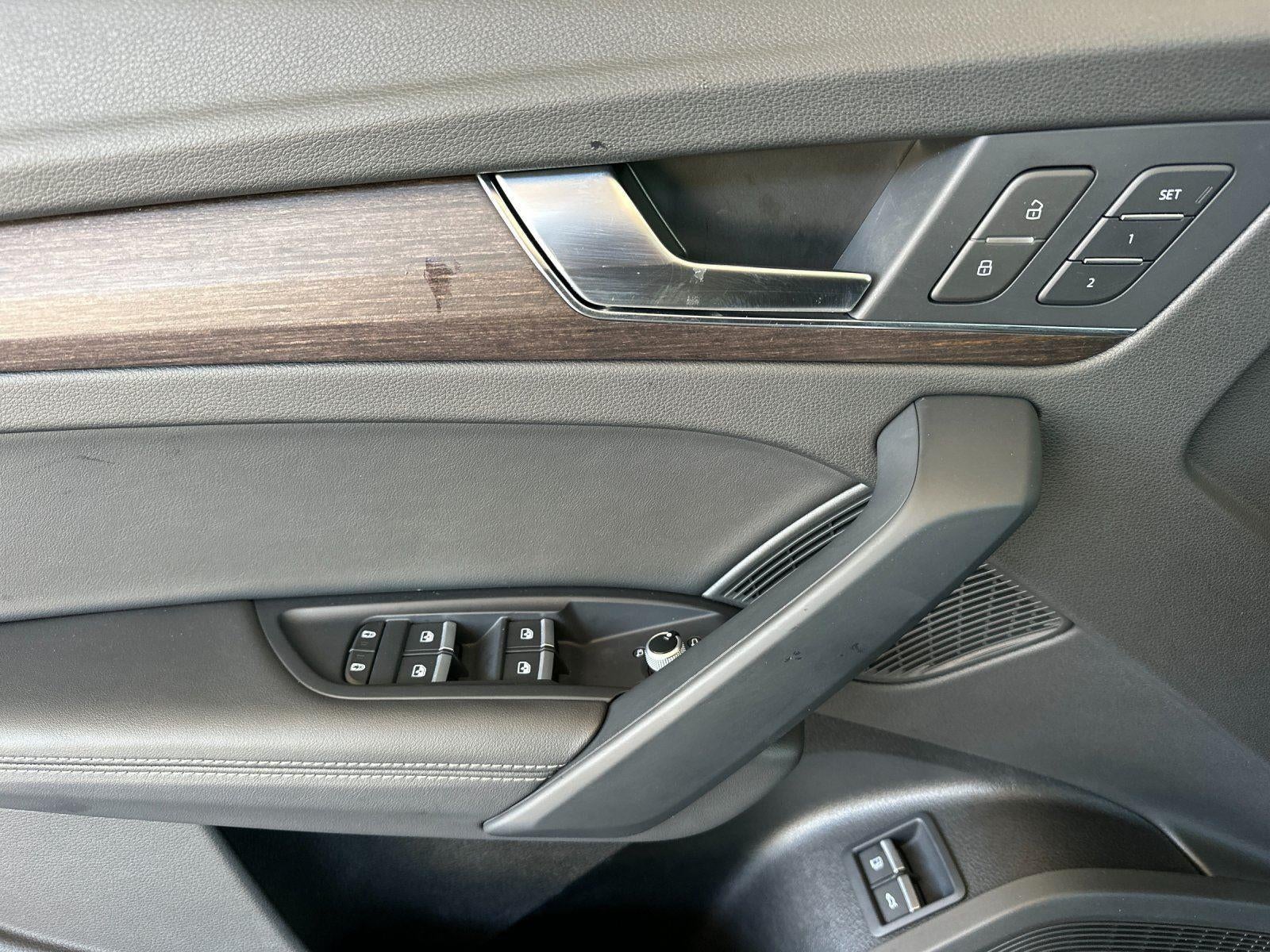 2023 Audi Q5 S line Premium Plus