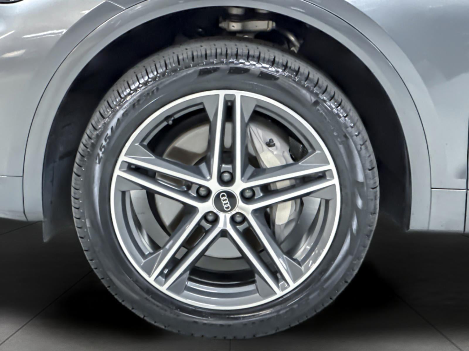 2023 Audi Q5 S line Premium Plus
