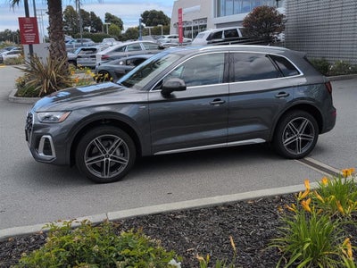2024 Audi Q5 S line Premium Plus