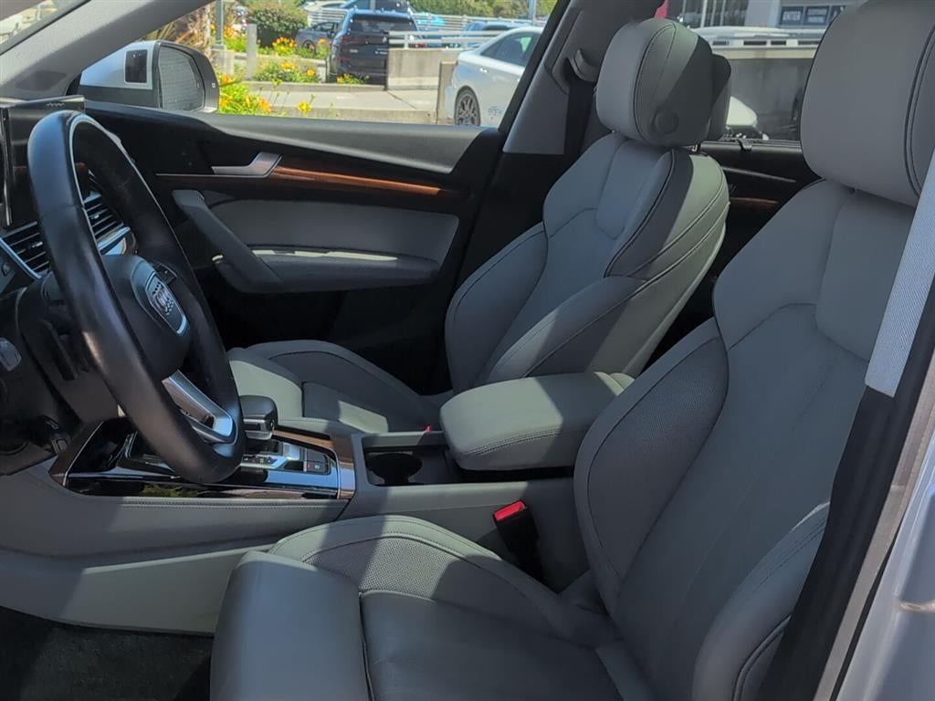 2024 Audi Q5 S line Premium Plus