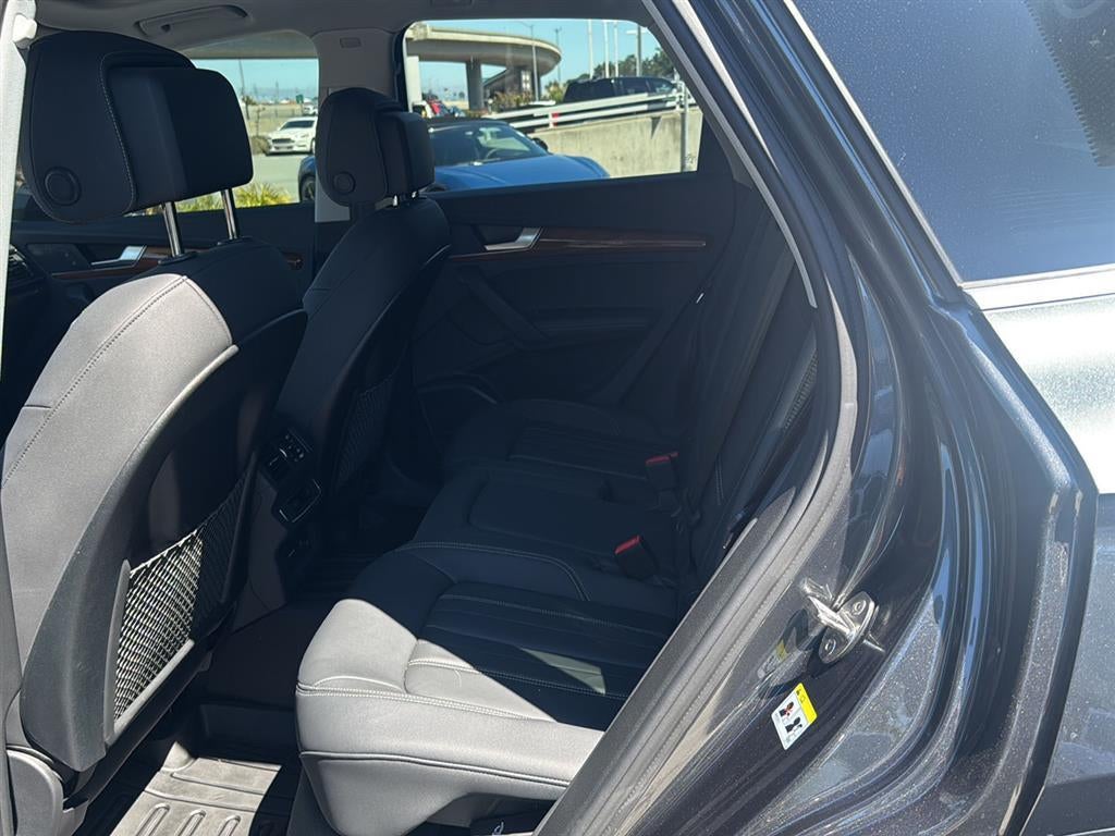 2023 Audi Q5 S line Premium Plus