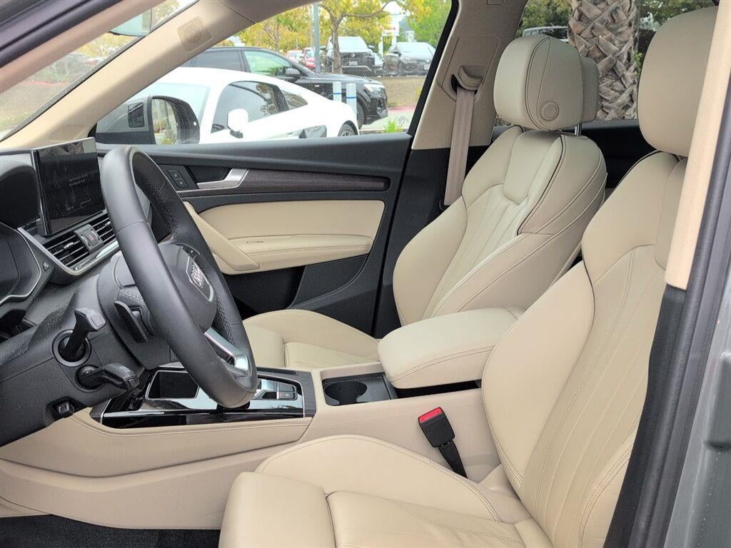 2024 Audi Q5 S line Premium Plus