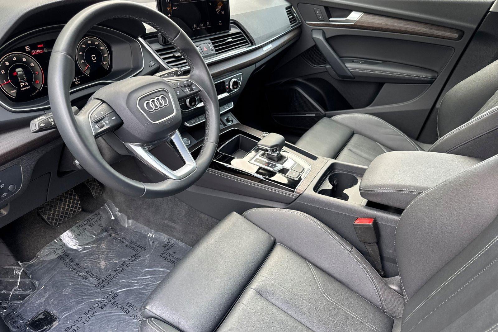 2025 Audi Q5 S line Premium Plus