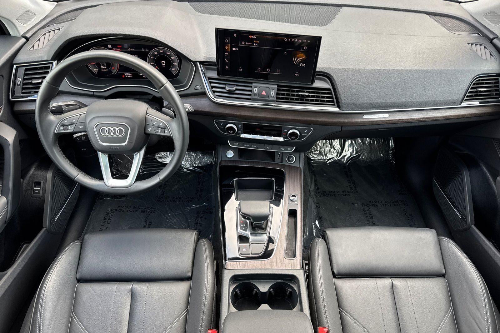 2025 Audi Q5 S line Premium Plus