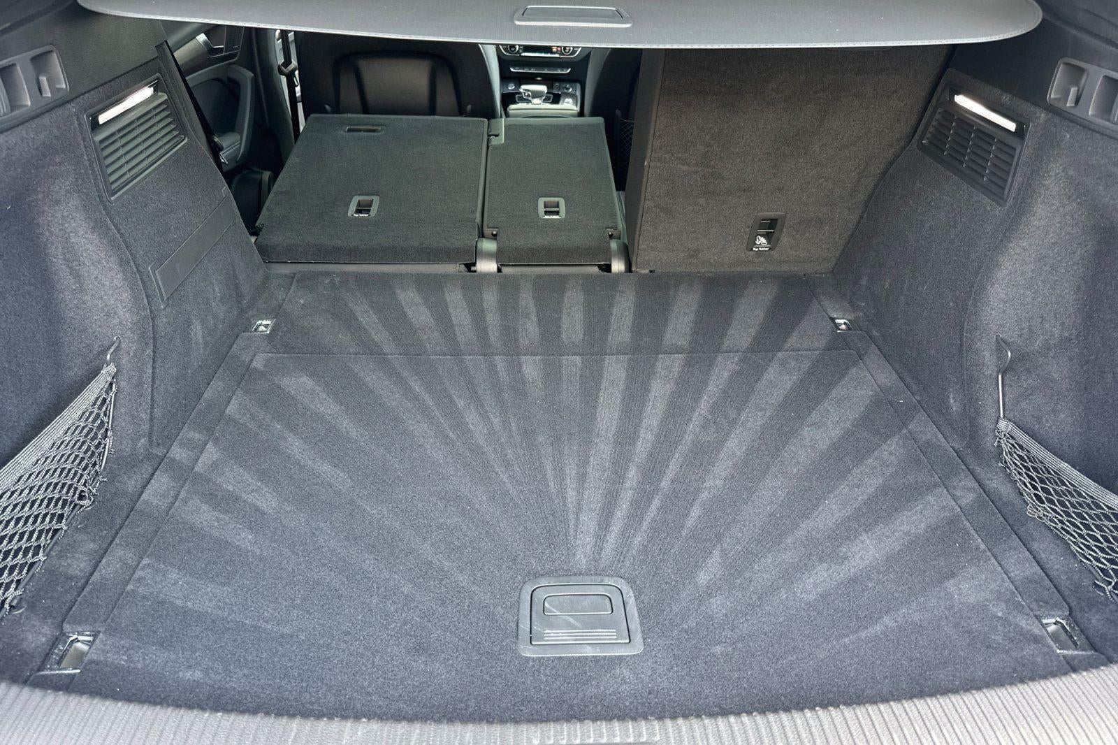 2025 Audi Q5 S line Premium Plus