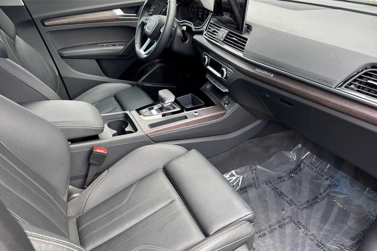 2025 Audi Q5 S line Premium Plus