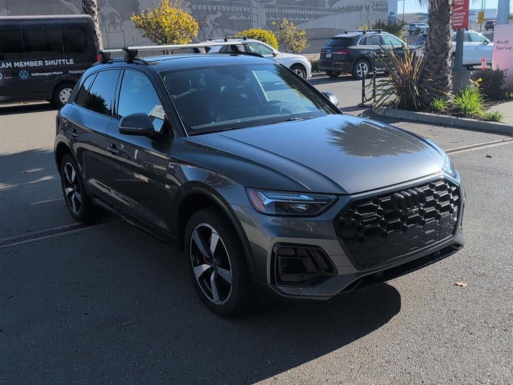 2024 Audi Q5 S line Premium Plus