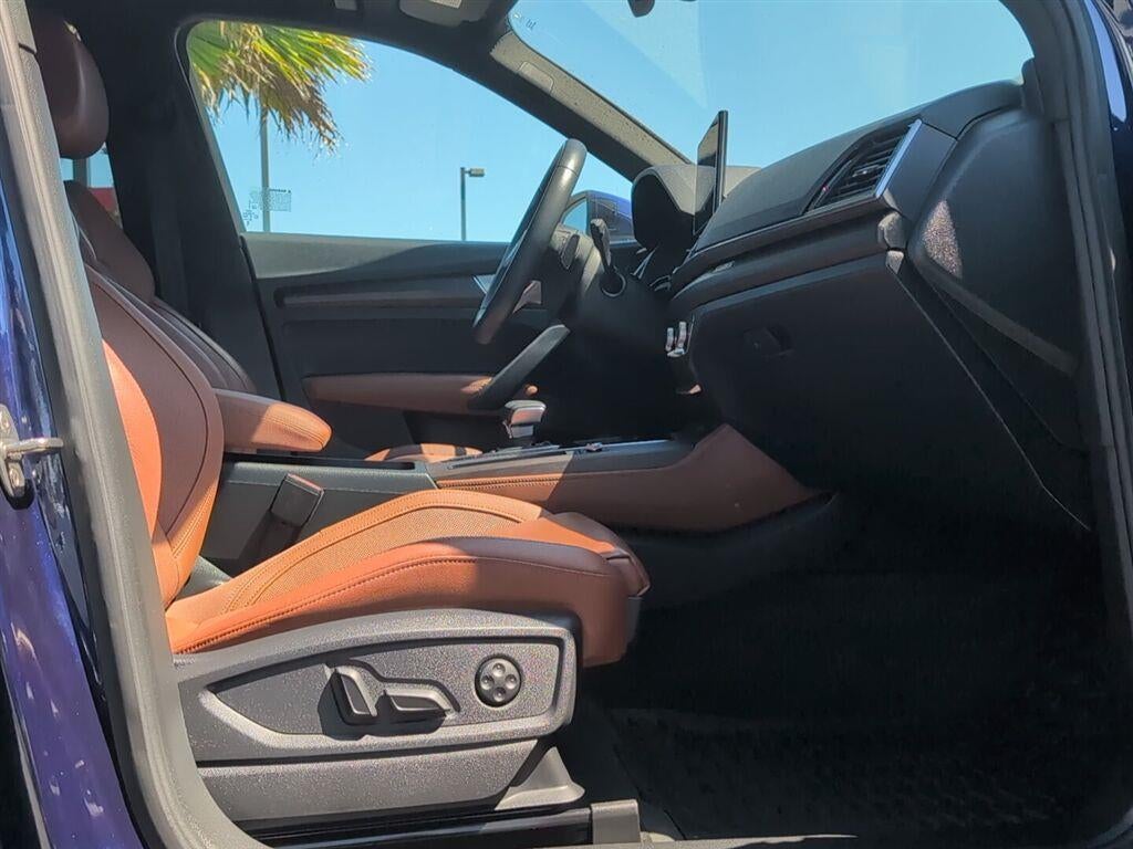 2023 Audi Q5 S line Premium Plus