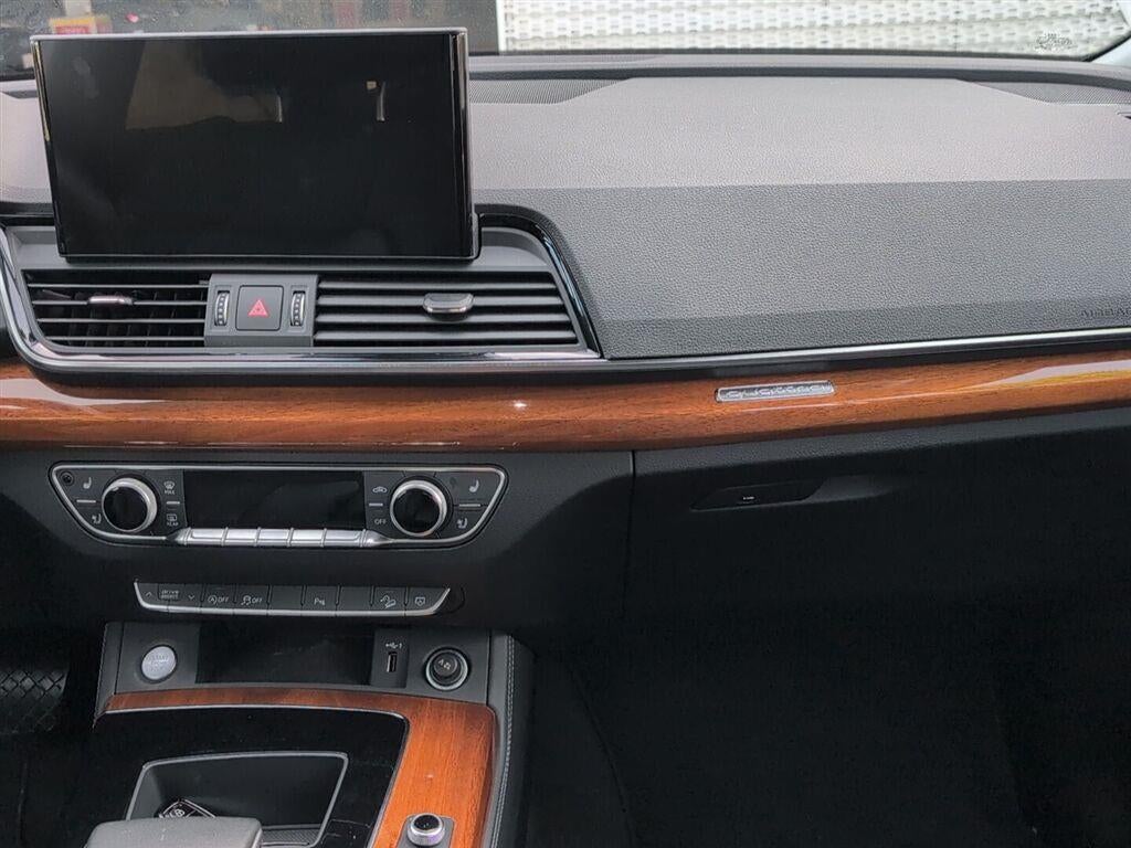 2023 Audi Q5 S line Premium Plus