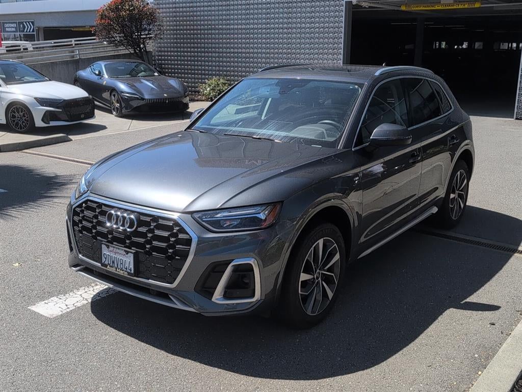 2023 Audi Q5 S line Premium Plus