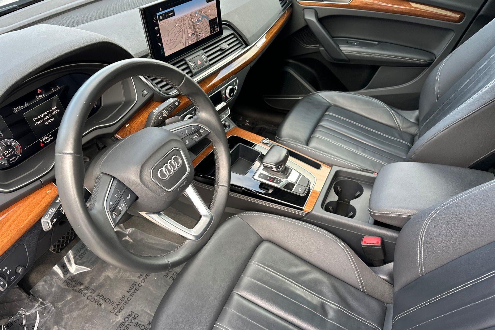 2023 Audi Q5 S line Premium Plus