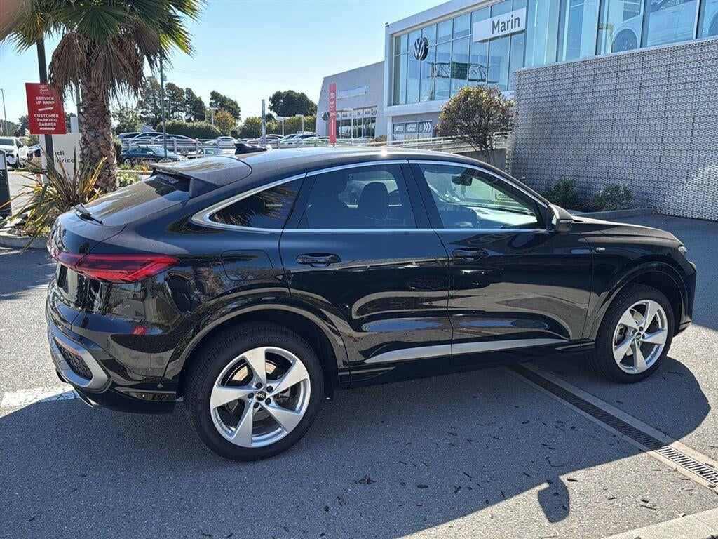 2026 Audi Q5 Sportback Premium Plus