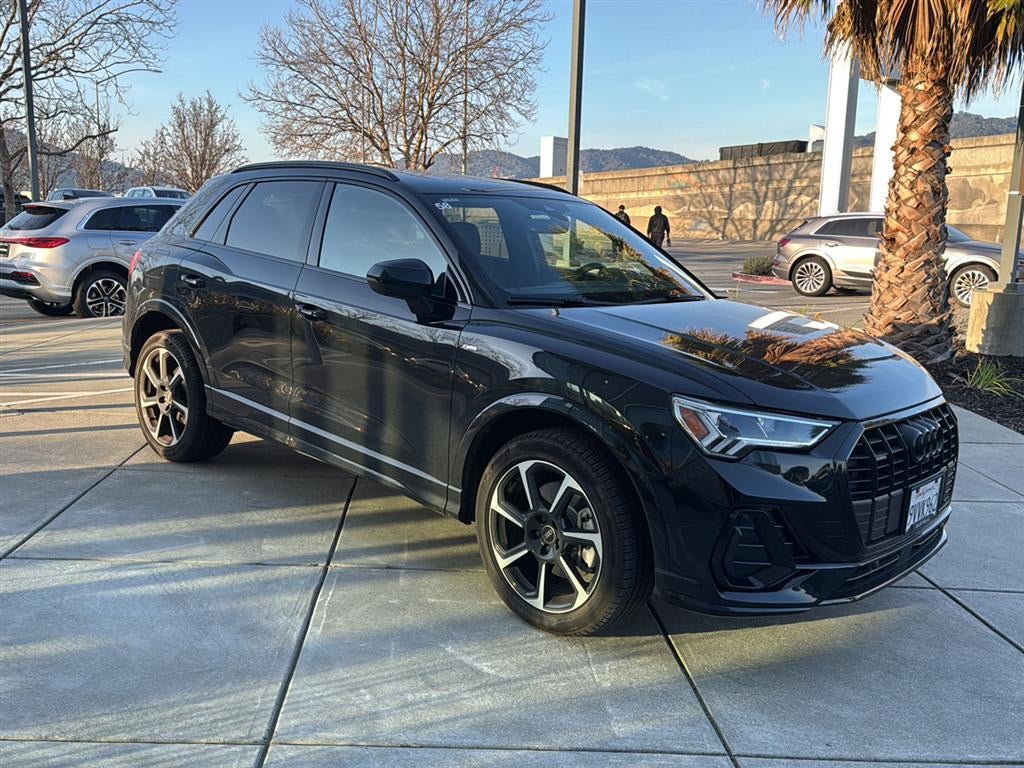 2025 Audi Q3 S line Premium Plus