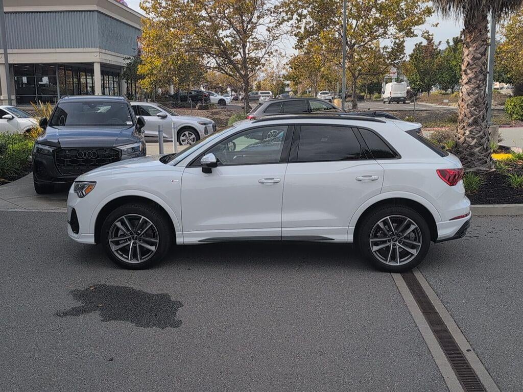 2024 Audi Q3 S line Premium Plus