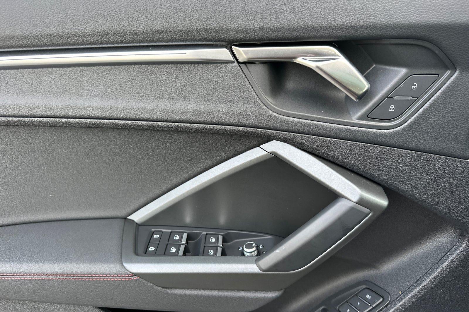 2025 Audi Q3 S line Premium Plus