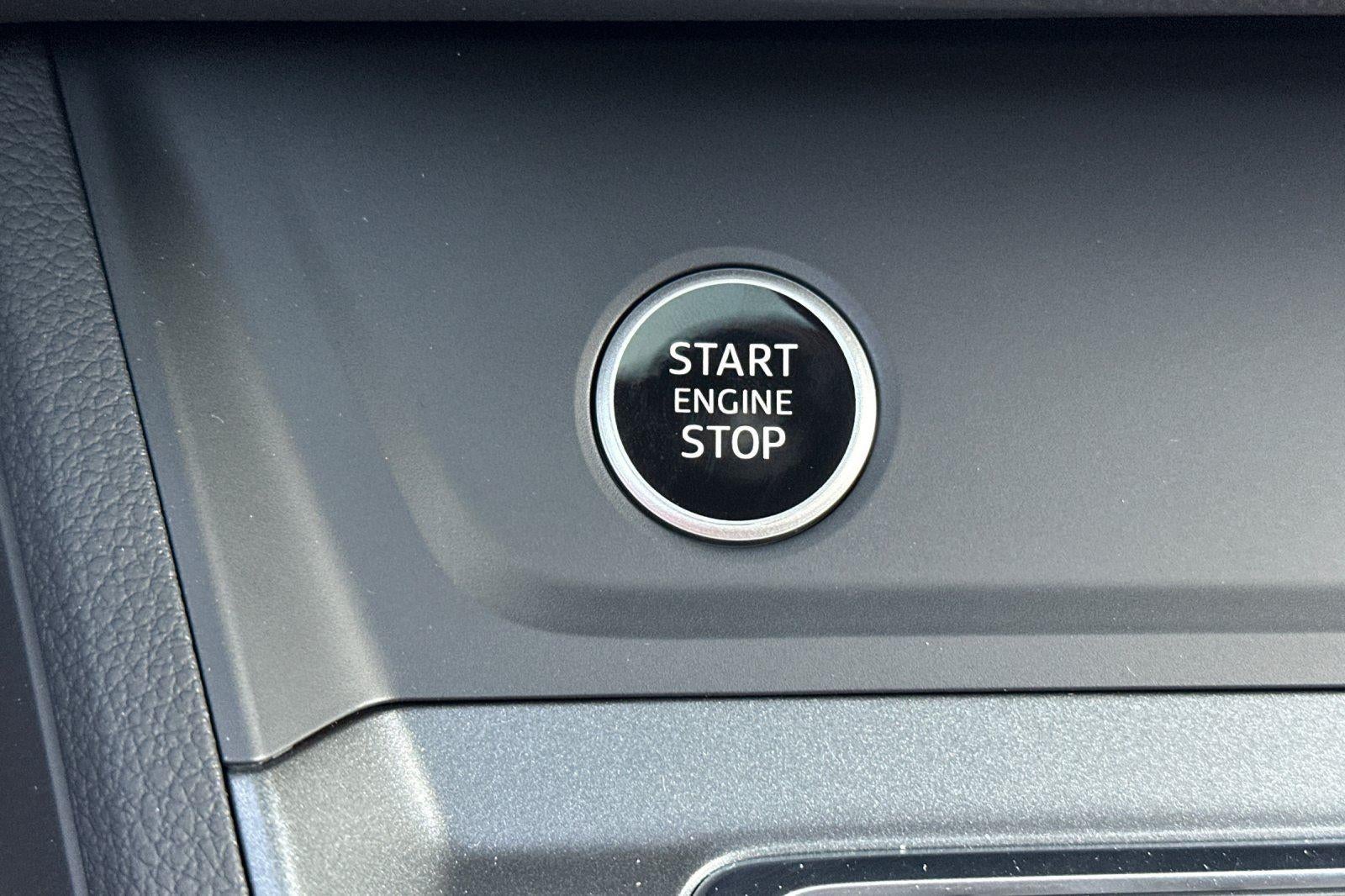 2025 Audi Q3 S line Premium Plus