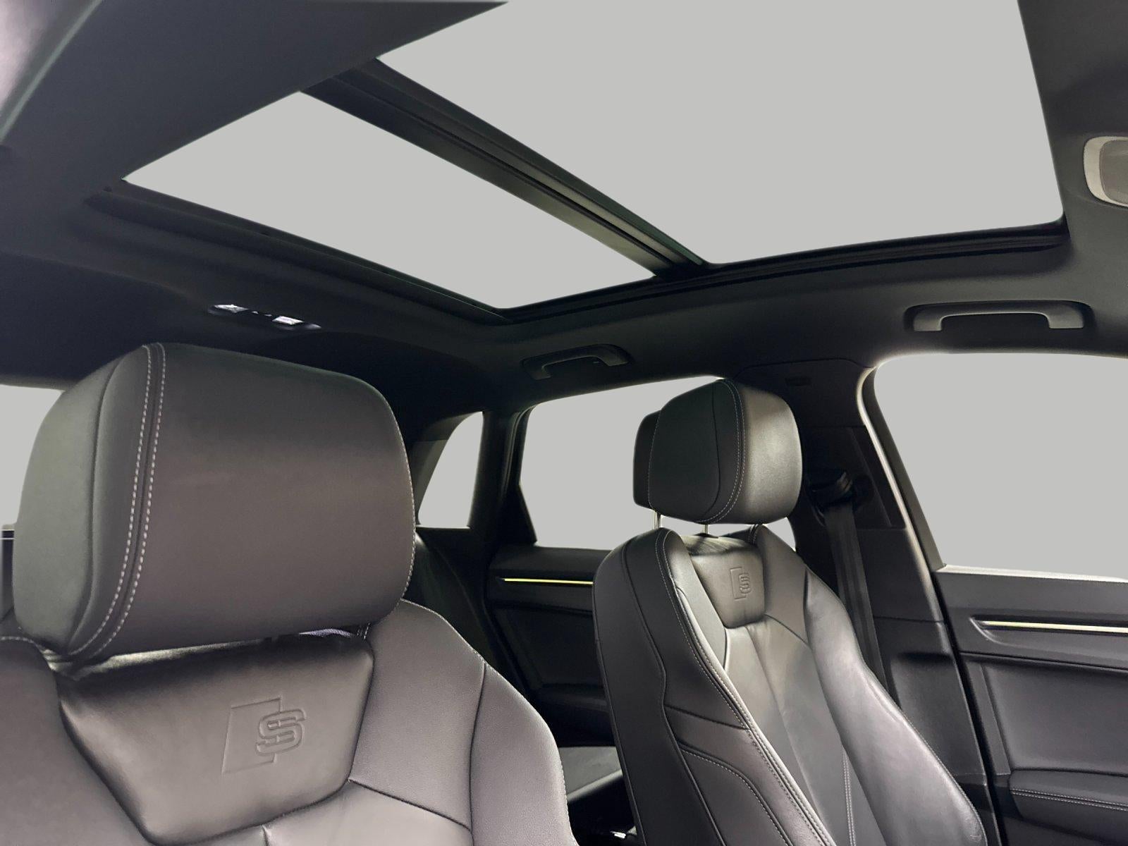 2024 Audi Q3 S line Premium Plus
