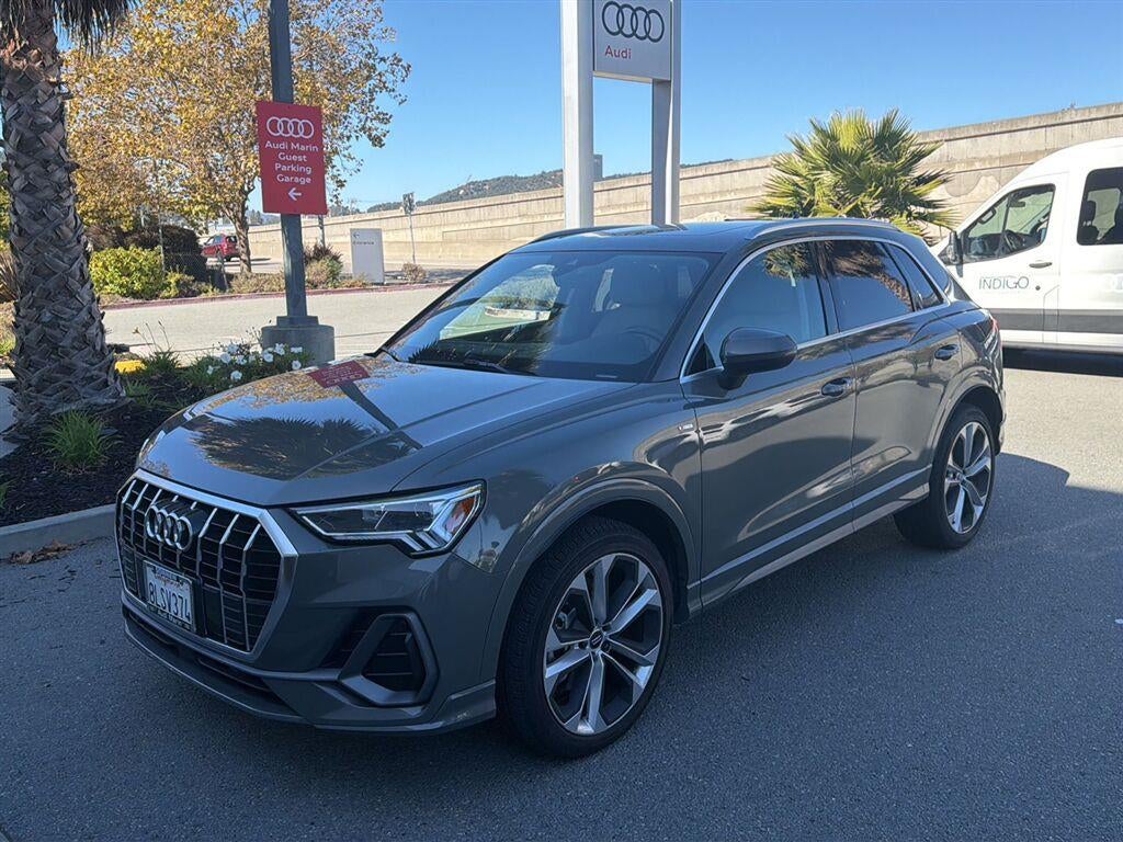2019 Audi Q3 S line Premium Plus