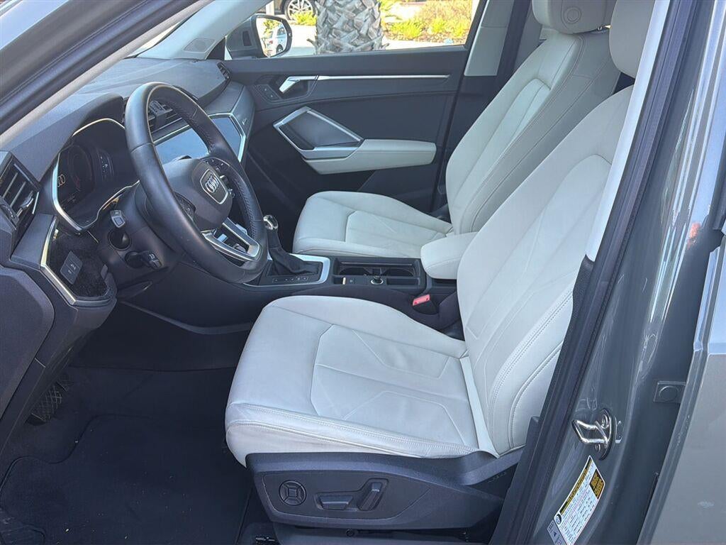2019 Audi Q3 S line Premium Plus