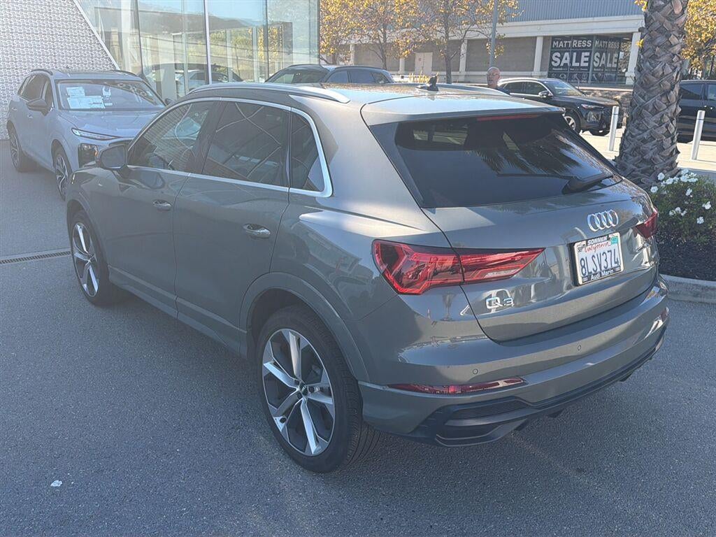 2019 Audi Q3 S line Premium Plus