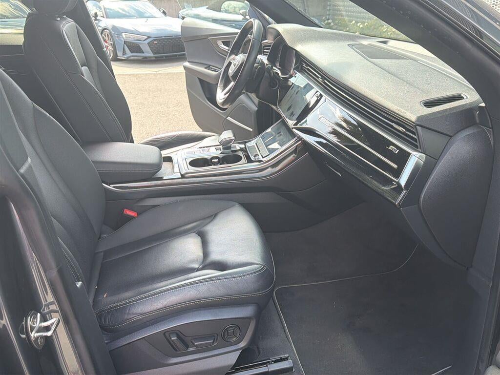 2020 Audi Q8 Premium Plus