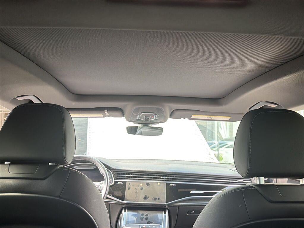 2020 Audi Q8 Premium Plus