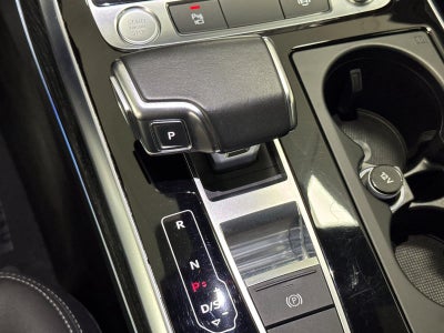 2020 Audi Q8 Premium Plus