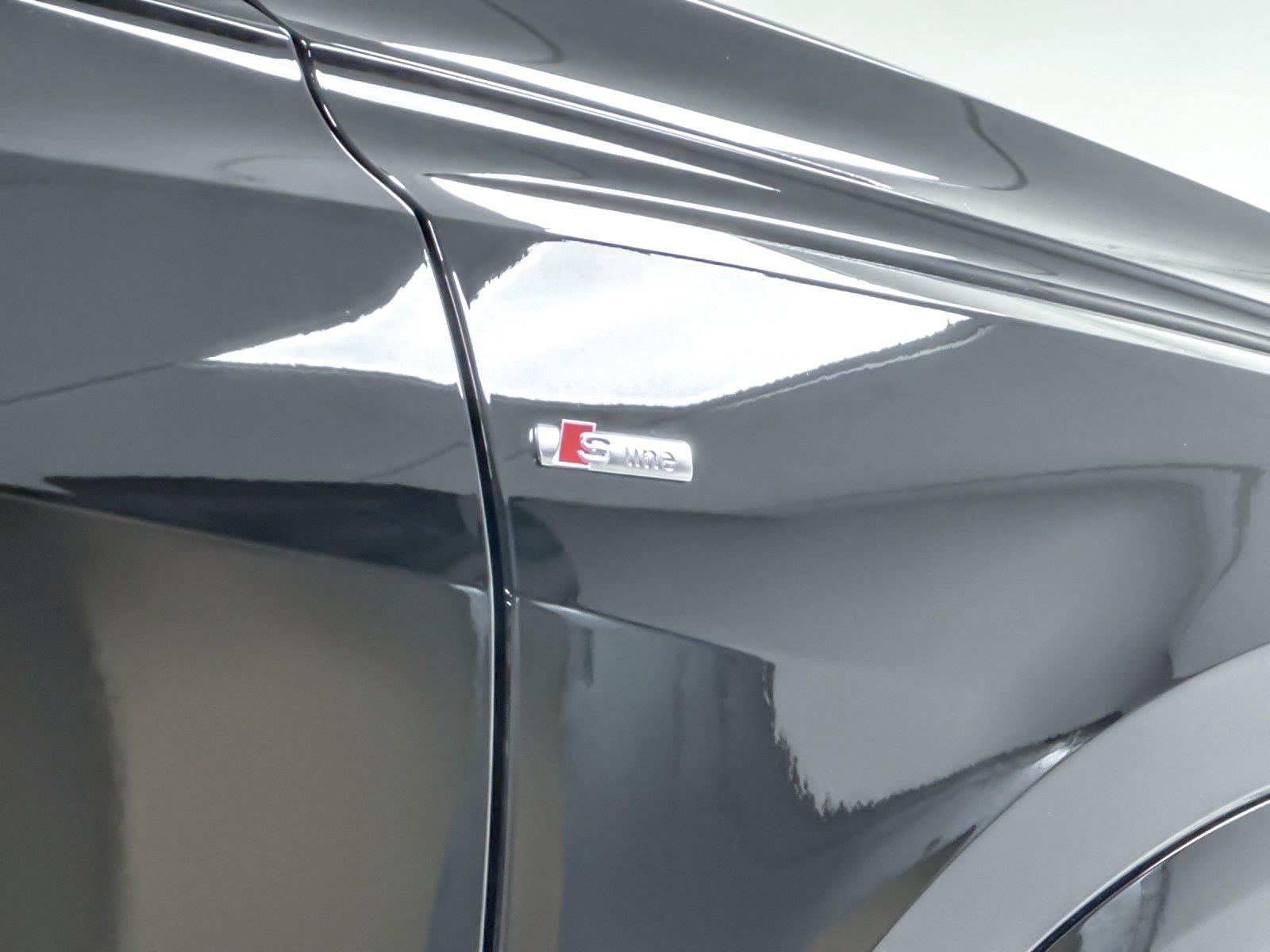 2026 Audi Q8 Premium Plus