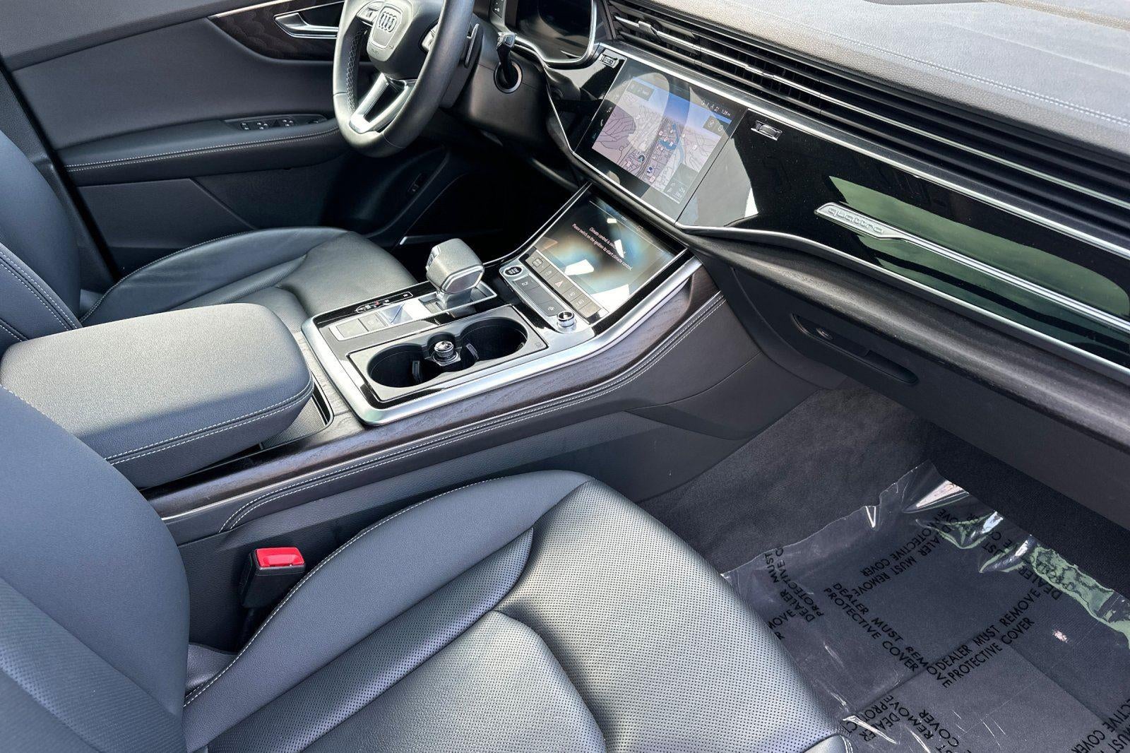 2023 Audi Q8 Premium Plus