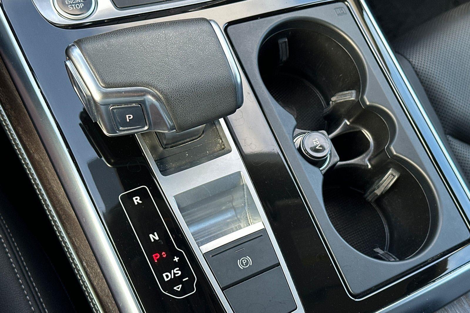 2023 Audi Q8 Premium Plus