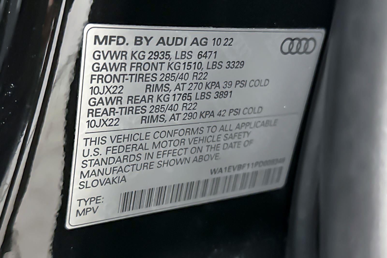 2023 Audi Q8 Premium Plus