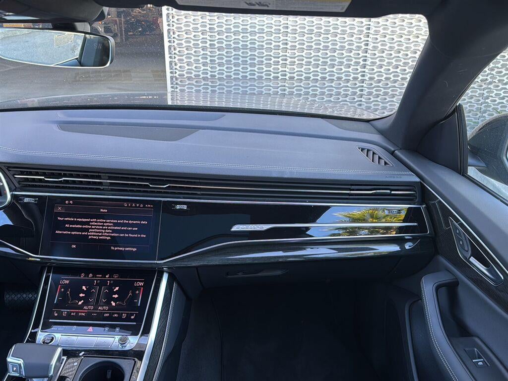 2026 Audi Q8 Premium Plus