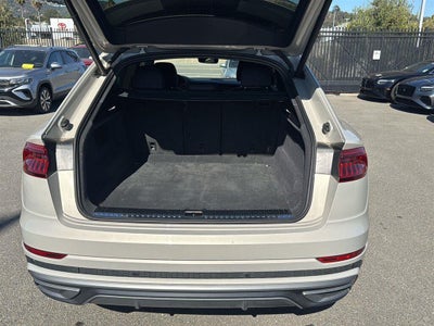 2023 Audi Q8 Premium Plus
