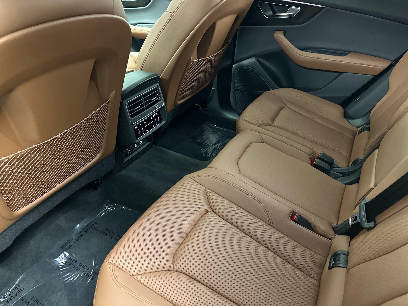 2023 Audi Q8 Premium Plus
