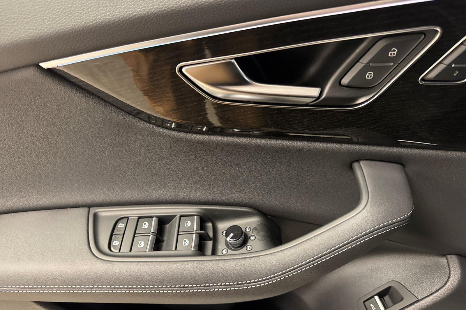 2026 Audi Q8 Premium Plus