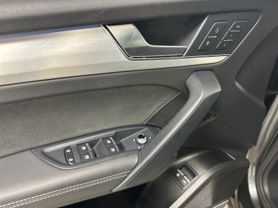 2024 Audi Q5 S line Prestige