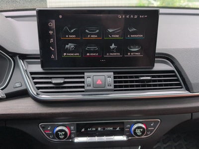 2023 Audi Q5 S line Prestige