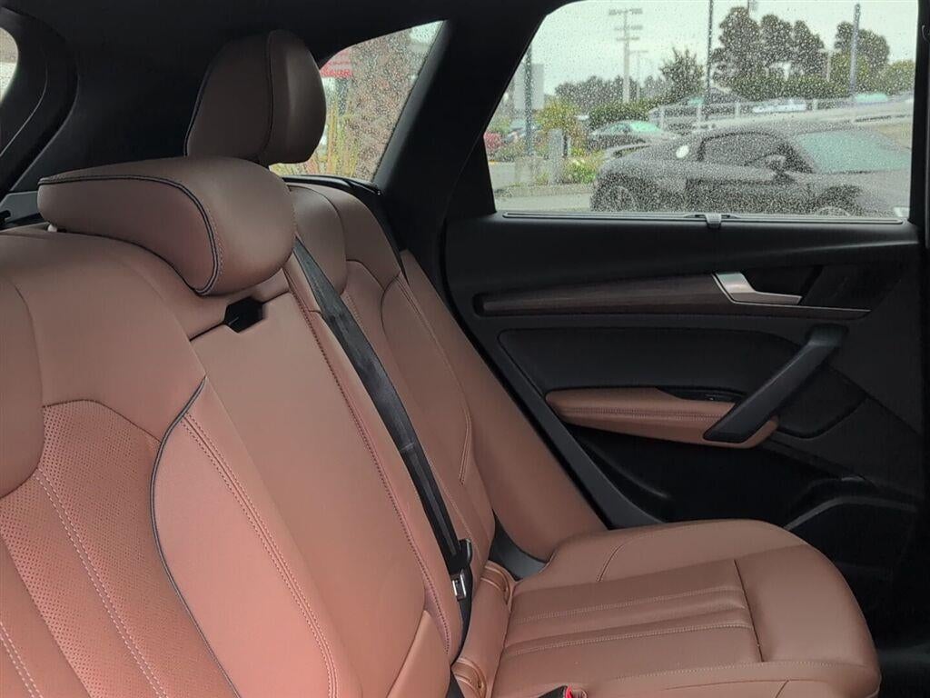 2023 Audi Q5 S line Prestige