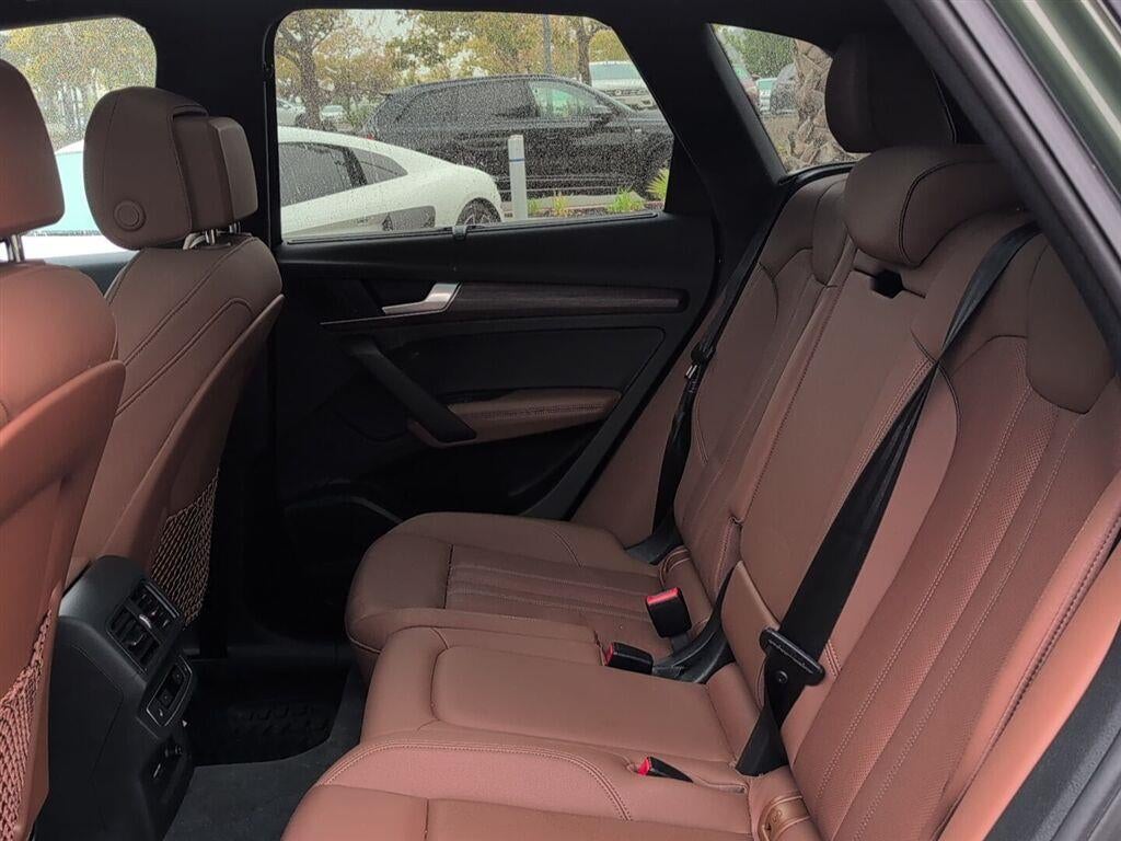 2023 Audi Q5 S line Prestige