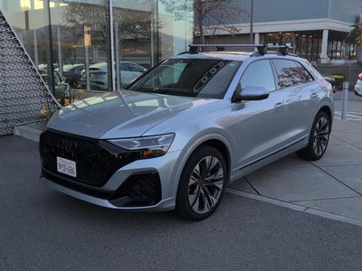 2024 Audi Q8 Prestige