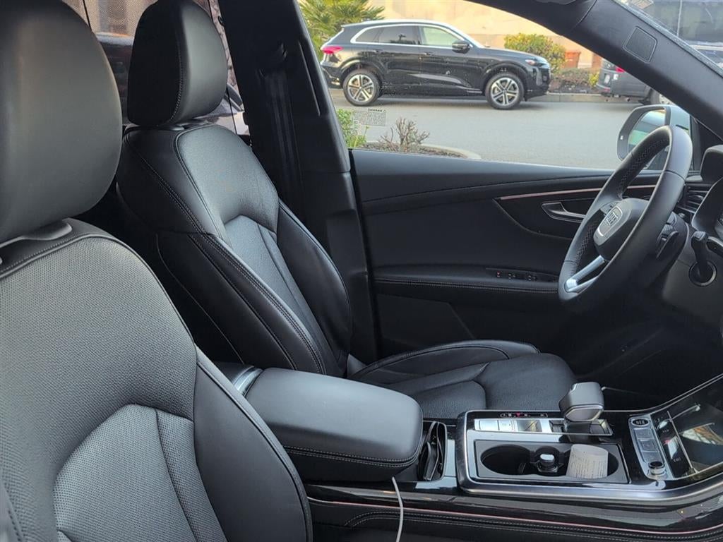 2024 Audi Q8 Prestige