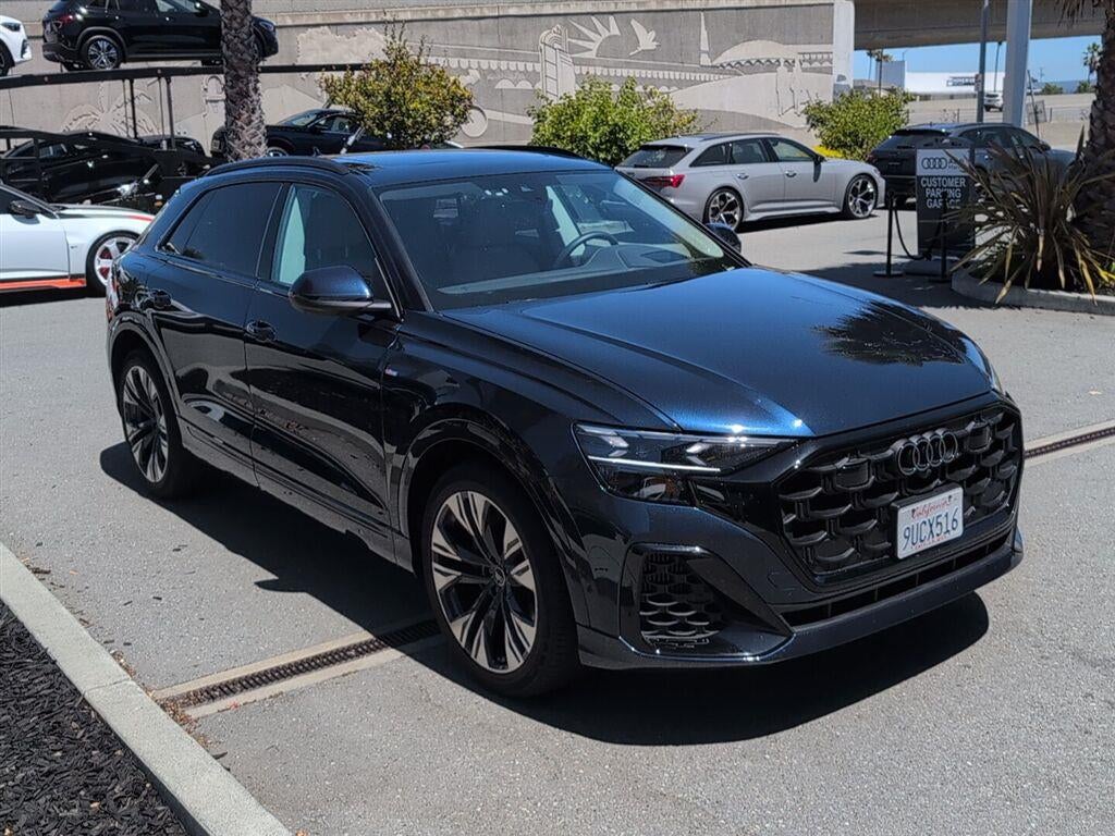 2025 Audi Q8 Prestige
